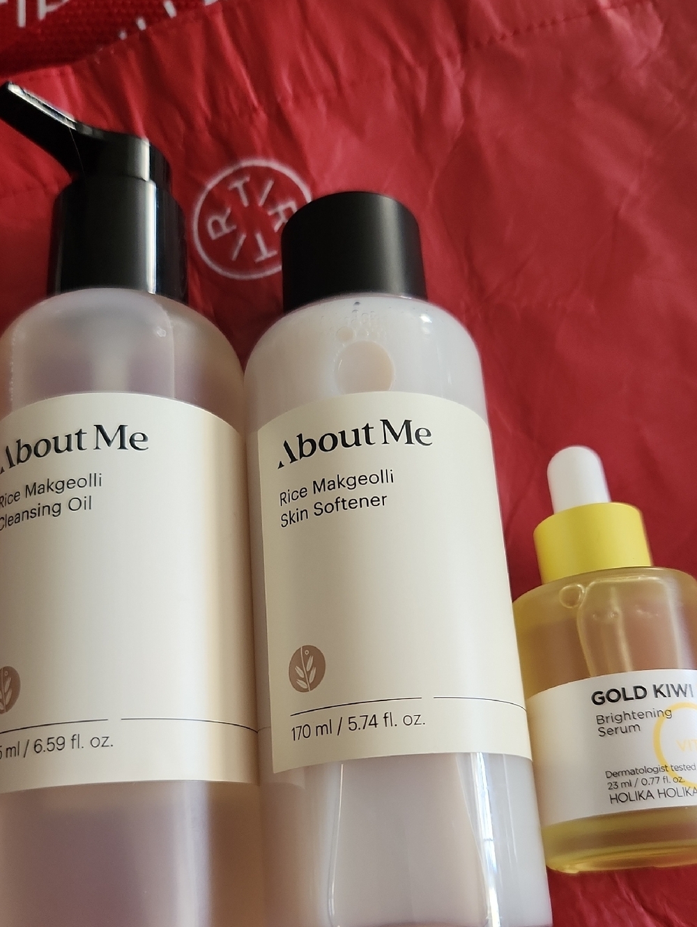 About Me Rice Makgeolli Skin Softener & Cleansing Oil with Gold Kiwi Serum